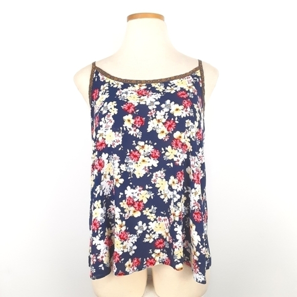 Torrid | Challis Lace Up Back Top - Picture 2 of 8